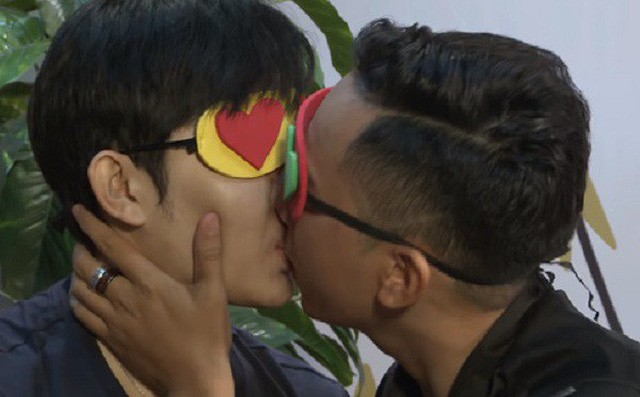 Cơ quan chức năng vào cuộc điều tra game show hẹn hò, có nhiều cảnh nóng câu khách-1