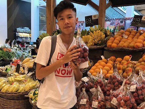 Vân Dung lần đầu công khai con trai: