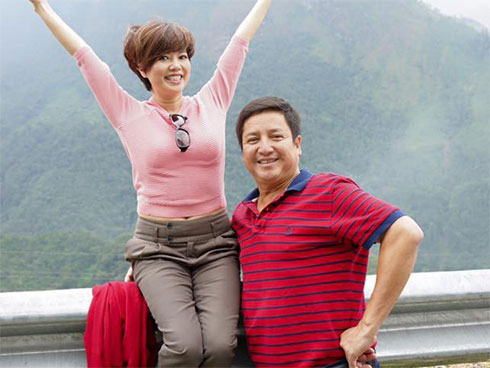 Chí Trung đăng ảnh cùng bà xã Ngọc Huyền nhưng phần bình luận với bạn bè lại gây hoang mang, khó hiểu-6