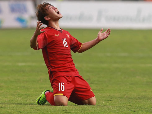 HLV Park Hang-seo triệu gấp 6 viện binh cho ĐT Việt Nam, có tên Trần Minh Vương-3