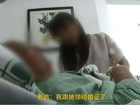 Bé gái 15 tuổi kết hôn với người đàn ông 44 tuổi, lý do bố mẹ em đưa ra càng khiến người ta tranh cãi-4