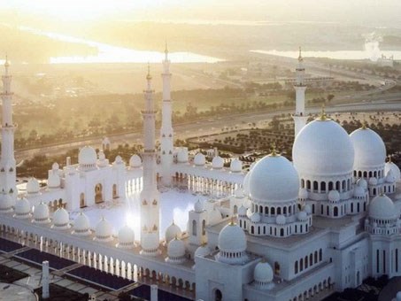Trước giờ tranh giải đồng của tuyển Việt Nam với UAE, đây là những điều ít ai biết về xứ sở xa hoa và huyền bí bậc nhất Trung Đông