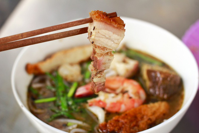 7 sai lầm trong khi ăn khiến đường tiêu hóa bị rối loạn, sinh bệnh: Có thể bạn cũng mắc!-2