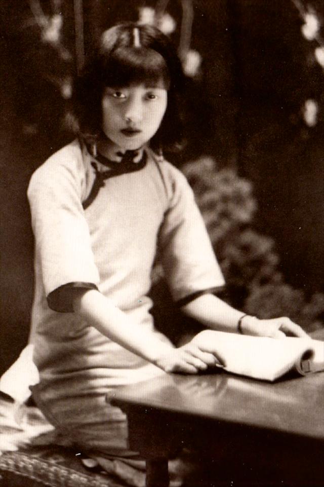 Góc khuất cuộc đời Hoàng hậu cuối cùng của Trung Quốc: Nghiện khỏa thân, chết trong cô độc-1