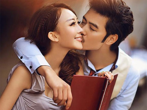 Sợ bị lừa nên tôi đã kết bạn với người con trai có dung mạo rất bình thường trên facebook và khi hẹn gặp anh ấy thì tôi thực sự sốc-2