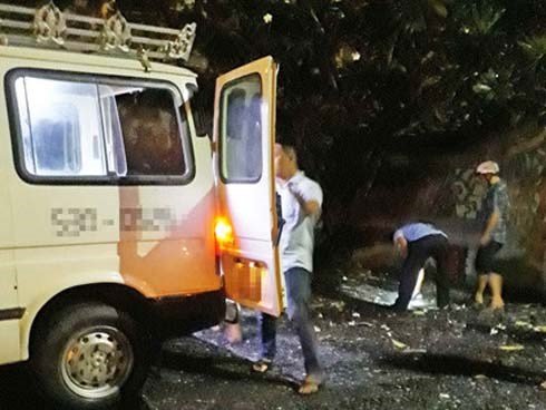 Sự thật vụ tài xế taxi bỏ thi thể cô gái tử vong cùng vị khách nam giữa đường ngay trong đêm