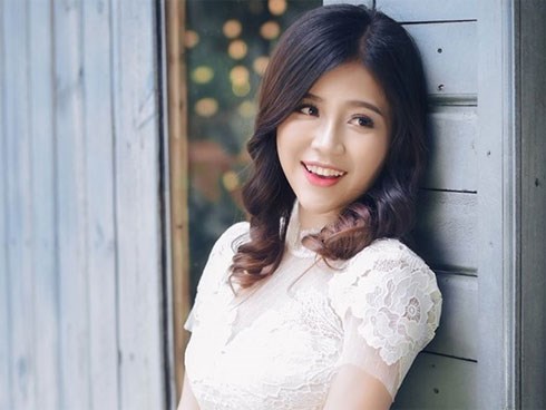 Bị đồn là nữ chính trong đường dây bán dâm trăm triệu, MC Cao Vy khẳng định: 'Nếu chịu bán dâm tôi đã giàu lâu rồi'