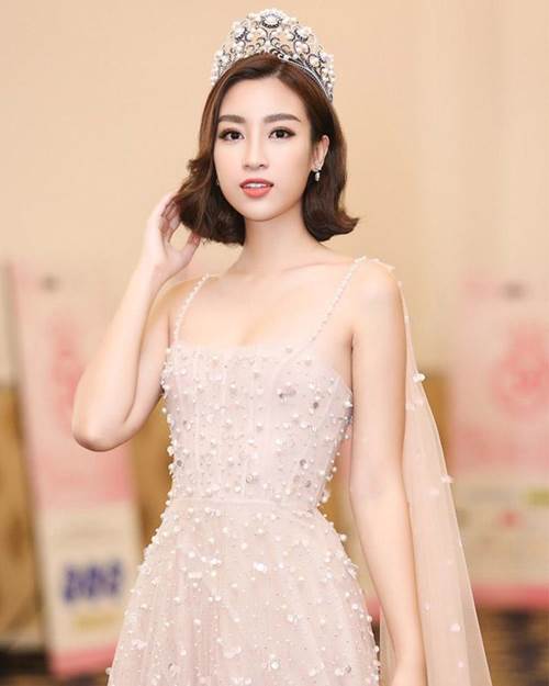 Đỗ Mỹ Linh: Từ cô gái bị chê bầm dập với nhan sắc thiếu mì chính lúc đăng quang đến danh xưng Hoa hậu bảo vật quốc gia-4