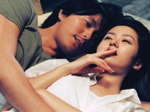 Sợ lấy nhầm chồng, cô gái đòi sống thử và cái kết ê chề