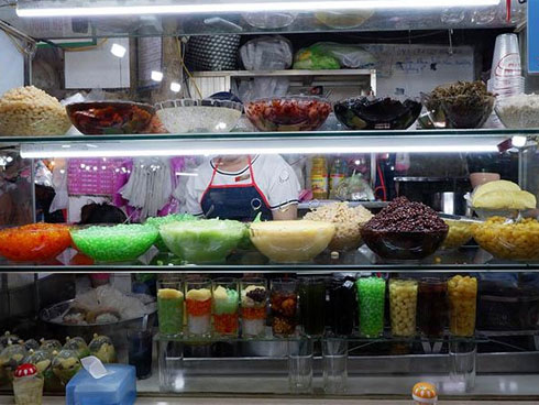 Quán chè sương sa 9 tầng mây đặc biệt, 30 năm khách nào không ăn hết là chủ quán hỏi-11