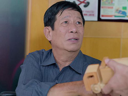 Gạo nếp gạo tẻ gây sốc với clip giám đốc Tường tim ngừng đập, fan tuyên bố Tường chết thì bỏ phim!-3