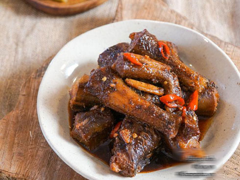 Cá bạc má kho cà chua đậm đà, béo ngậy chưa kịp ăn thêm nồi cơm đã hết veo-6