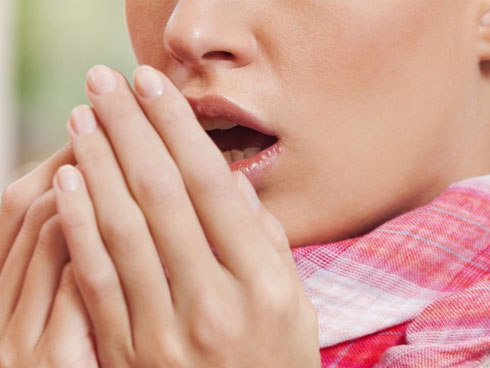 Những dấu hiệu tưởng đau lưng nhưng là triệu chứng đầu tiên của ung thư phổi-2