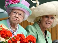 Bà Camilla từng bị Nữ hoàng Anh gọi là “người phụ nữ xấu xa” và đề nghị Thái tử Charles ly hôn