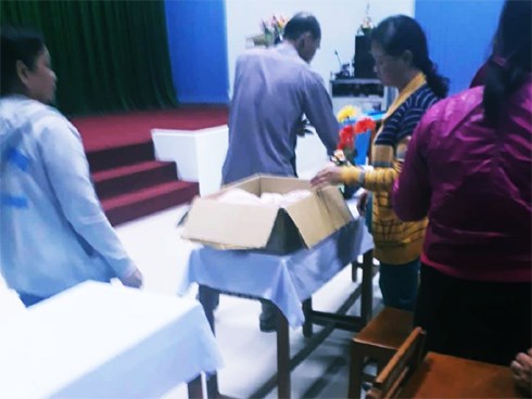 Vụ người nhà ôm thi thể 2 bé song sinh kéo đến BV Vĩnh Long: “Nếu phát hiện 1 bé chết lưu, sao bác sĩ không cứu bé còn lại?”