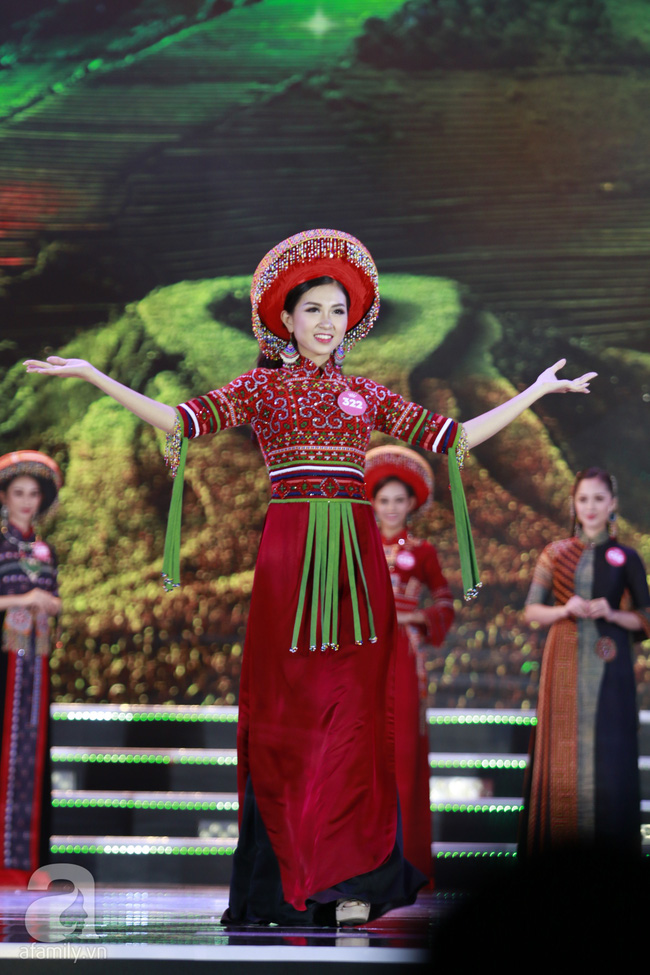 Chung kết HHVN 2018: Top 5 lộ diện trả lời ứng xử xuất sắc-36