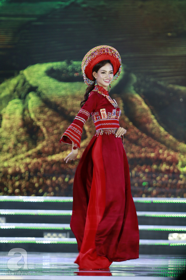 Chung kết HHVN 2018: Top 5 lộ diện trả lời ứng xử xuất sắc-38