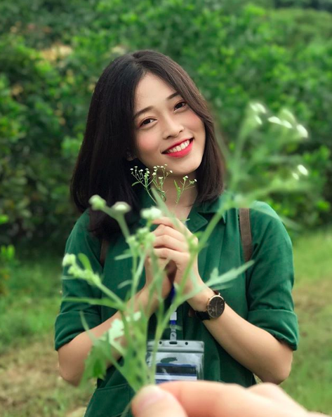 Á hậu 1 Bùi Phương Nga: Ế suốt 19 năm, từng bán bóng bay ở hồ Gươm-3