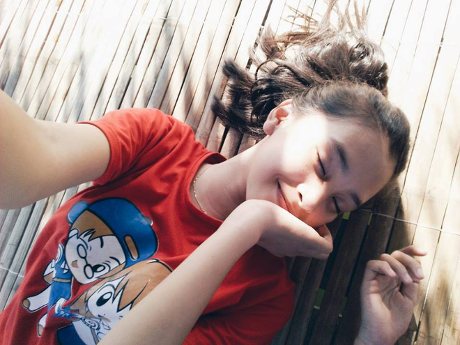 Cận cảnh mặt mộc không tì vết của Tân hoa hậu Việt Nam 2018-10