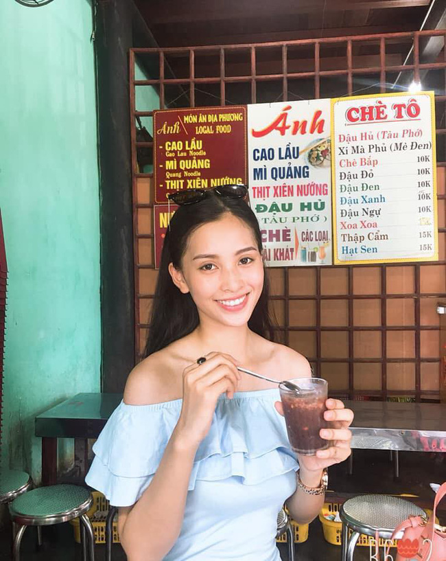 Loạt ảnh ăn quán vỉa hè, lí lắc với bạn hay selfie” tự sướng của Tân Hoa hậu Việt Nam 2018 được hé lộ-16