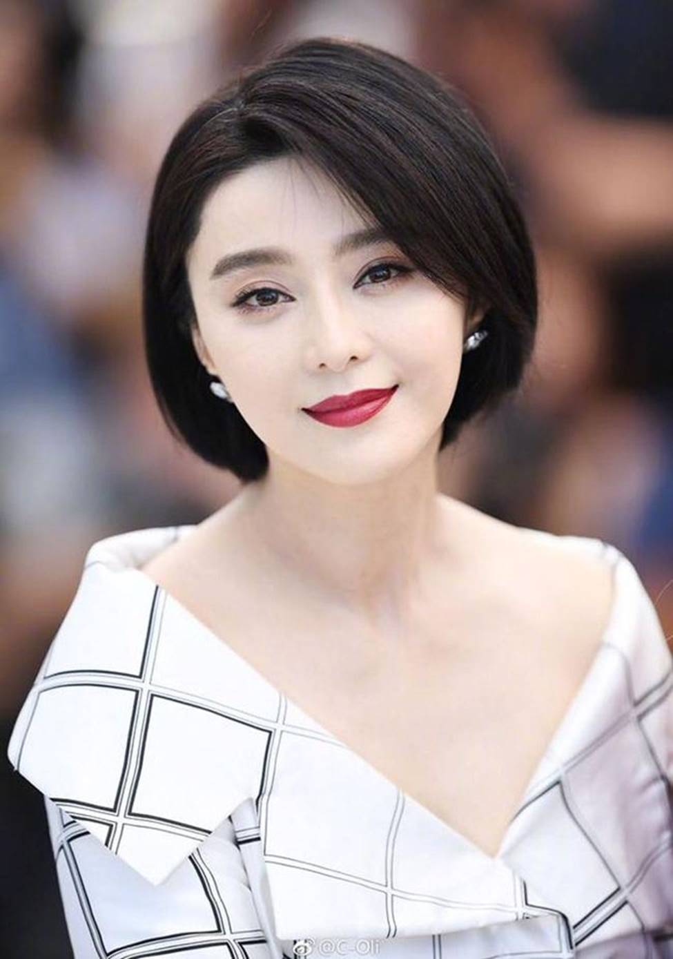 Trước khi bị phạt vì trốn thuế, chúng ta có một tượng đài nhan sắc mang tên Phạm Băng Băng-1