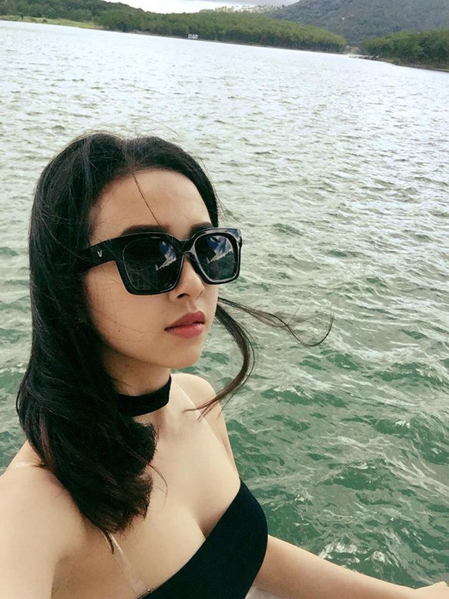 Bất ngờ trước những tấm ảnh đời thường nóng bỏng của Á hậu 2 Hoa hậu Việt Nam 2018 - Nguyễn Thị Thúy An-3