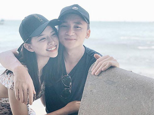 Chân dung cô gái Khánh Hoà vừa được Phan Mạnh Quỳnh cầu hôn trên biển