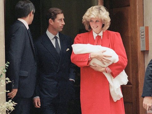 Không chỉ bóp nghẹt Công nương Diana bằng câu nói phũ phàng, Thái tử Charles còn viết lá thư bí mật thừa nhận