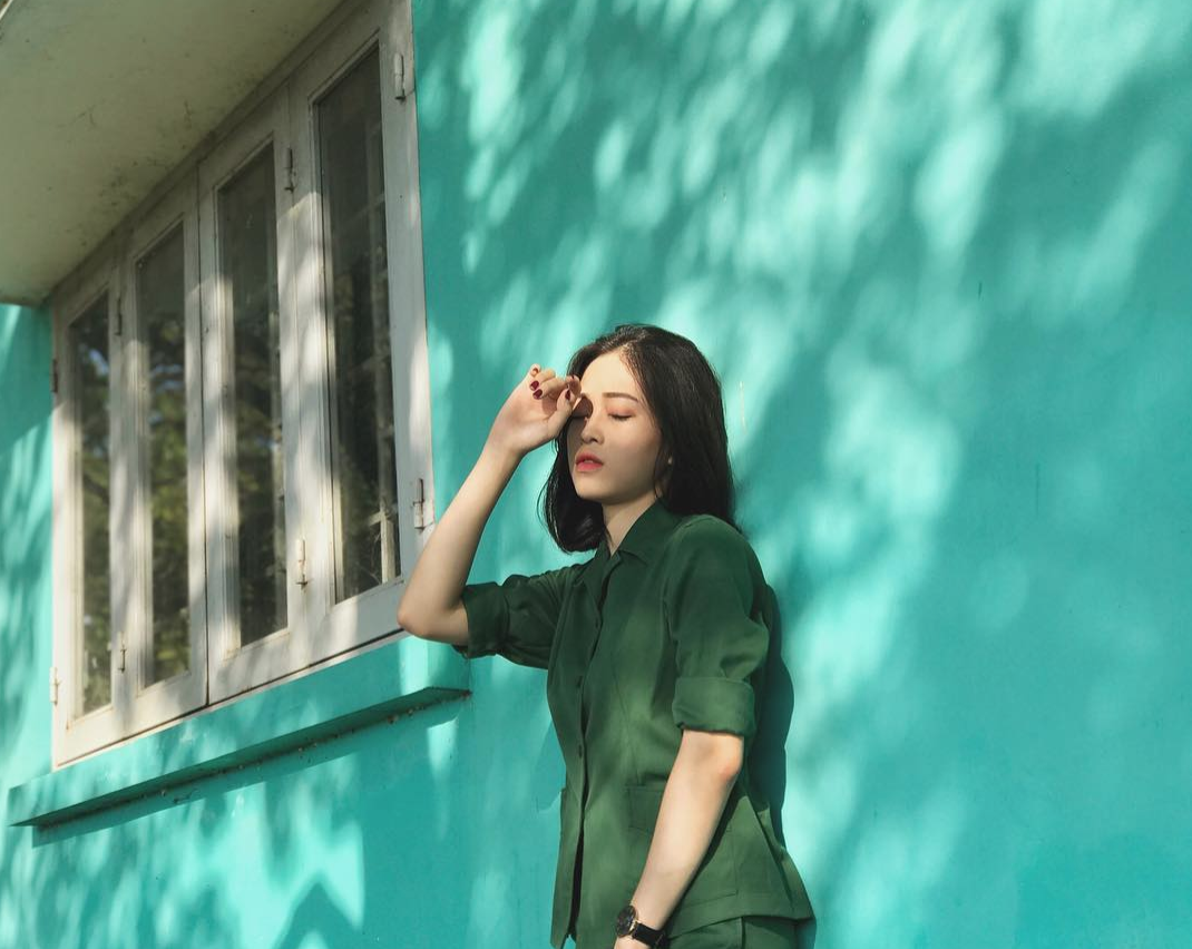 Đi học quân sự thôi mà Á hậu 1 Phương Nga đã cho ra cả rổ ảnh sống ảo thần thái đỉnh cao-5