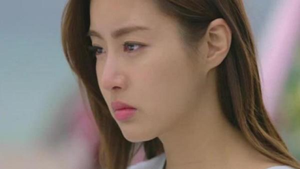 Bị buồng trứng cao, tôi lặng người khi nghe mẹ anh gọi là thứ cây độc không trái-1