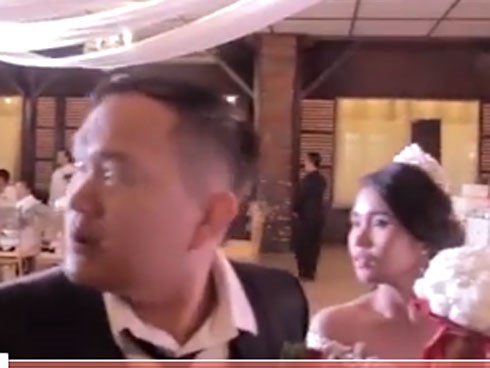 Cô dâu, chú rể 'đứng hình' vì bão Mangkhut