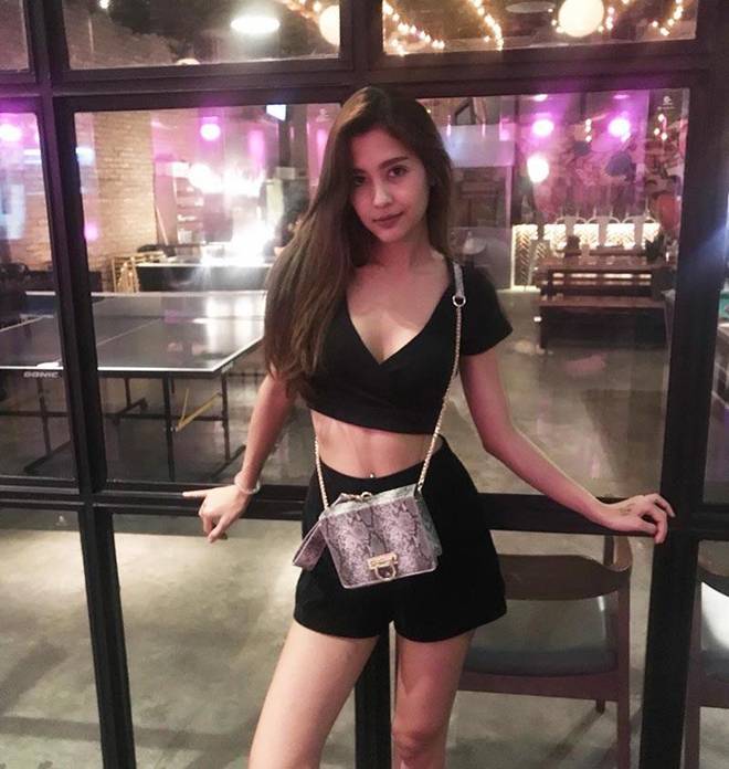 Cô gái giàu lại càng giàu khi chẳng thích mua đồ đẹp, chỉ nhất quyết mặc kiểu quần này!-17