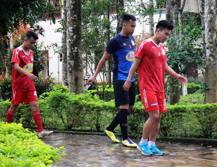 Văn Thanh đau nhẹ, Văn Toàn miệt mài tập sút penalty trước trận gặp Hà Nội-1