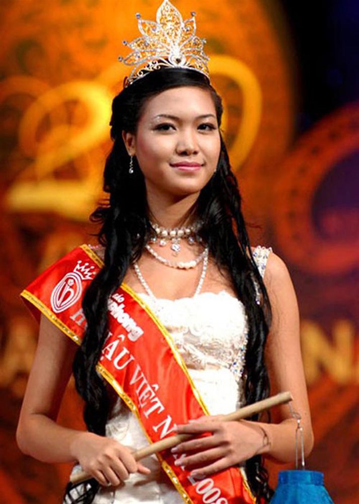 4 người đẹp đăng quang Hoa hậu Việt Nam ở tuổi 18-7