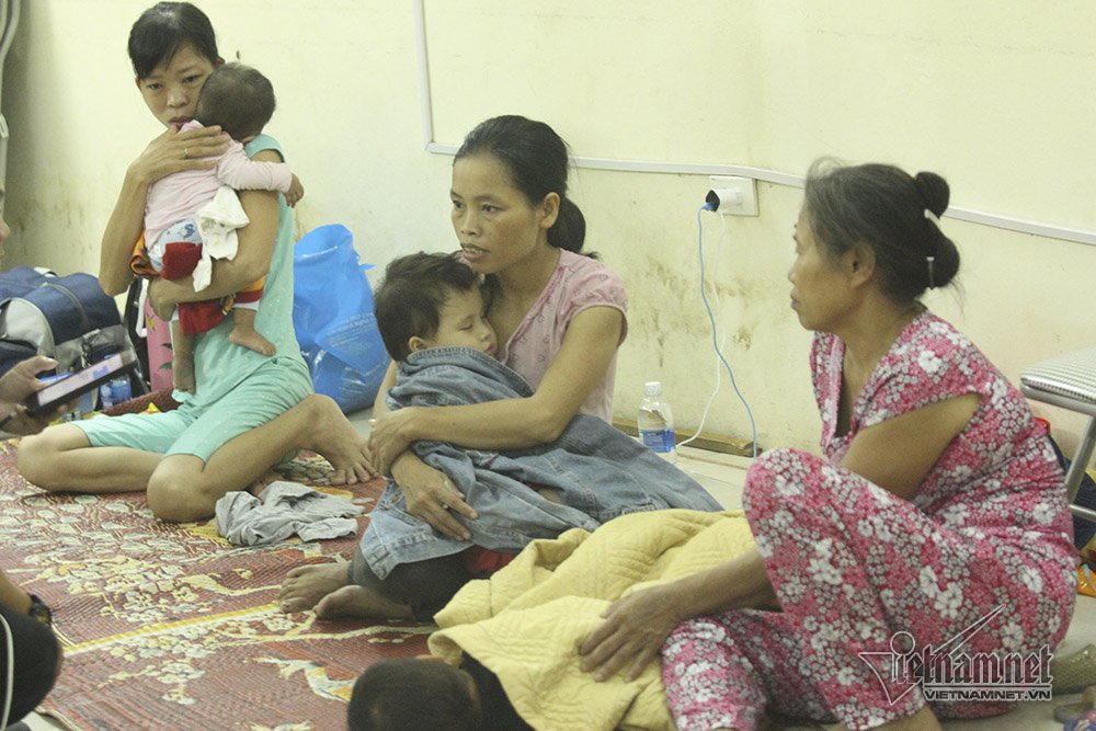 Biển lửa thiêu rụi nhà trọ ông Hiệp khùng, 70 người thành vô gia cư-3