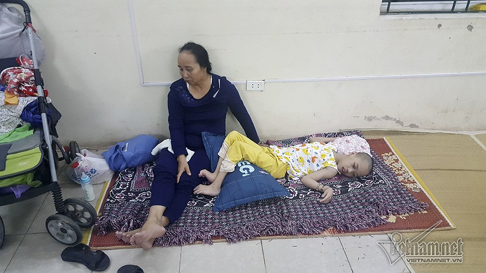 Biển lửa thiêu rụi nhà trọ ông Hiệp khùng, 70 người thành vô gia cư-7