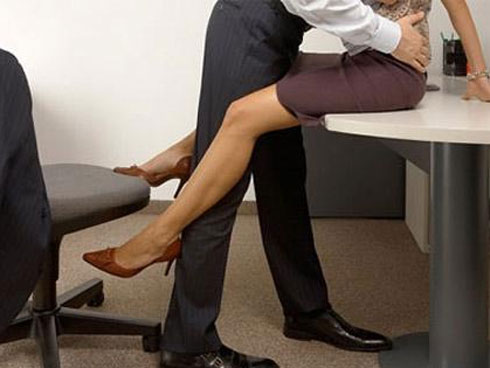 Phát hiện bí mật kinh hoàng phía sau buổi tập thể dục của chồng, vợ chết lặng vì thủ đoạn quá tinh vi-3