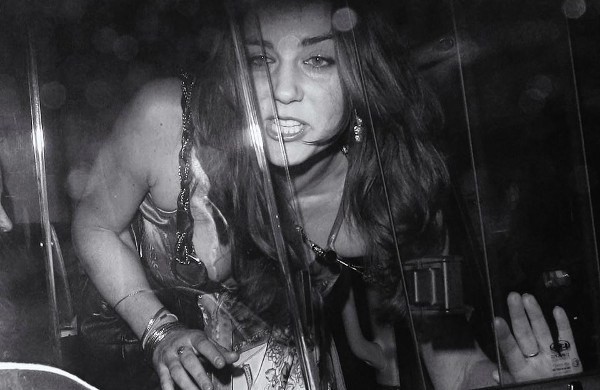 Người hâm mộ sục sôi trước một loạt ảnh quá khứ được khai quật mà Công nương Kate không bao giờ muốn nhìn lại-4