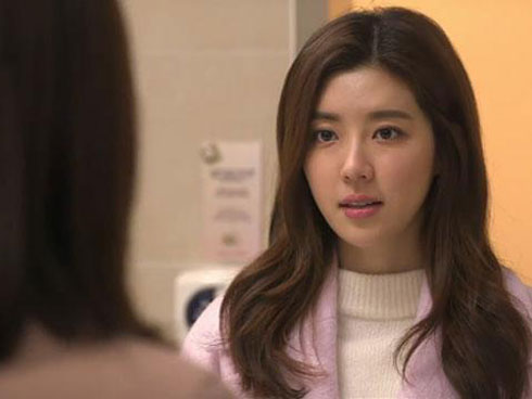 Gục ngã khi biết đêm nào chồng cũng ra nghĩa trang gần nhà ngủ, sáng lại về ôm vợ-3