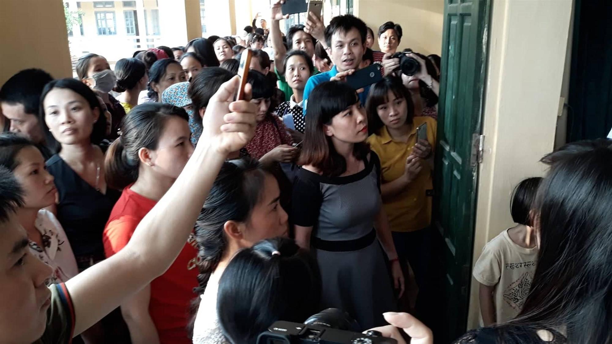 Sẽ xử lý nghiêm hiệu trưởng thu rồi nói chưa thu”-3