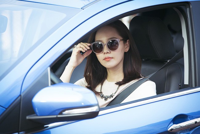 Đi rửa ô tô phát hiện chiếc bao cao su đã qua sử dụng rơi trong xe, chồng bất ngờ trước phản ứng của vợ-3