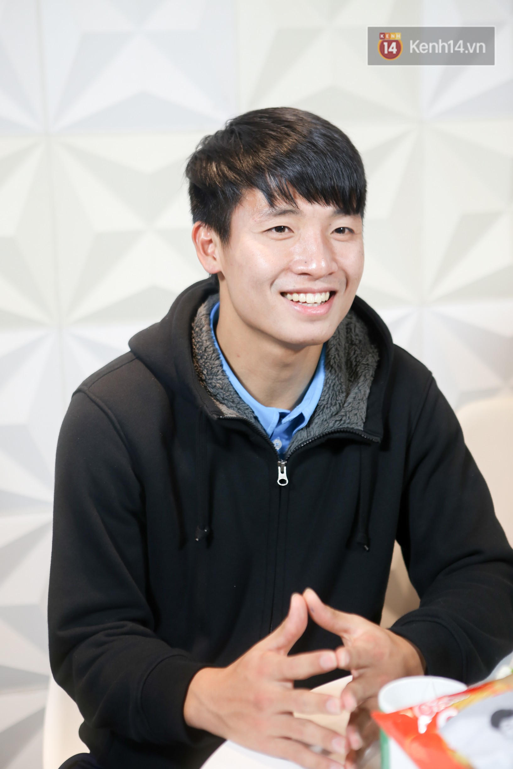 Bùi Tiến Dũng lần đầu xuất hiện trong livestream của bạn gái tin đồn, không ngần ngại xưng hô vợ - chồng-1