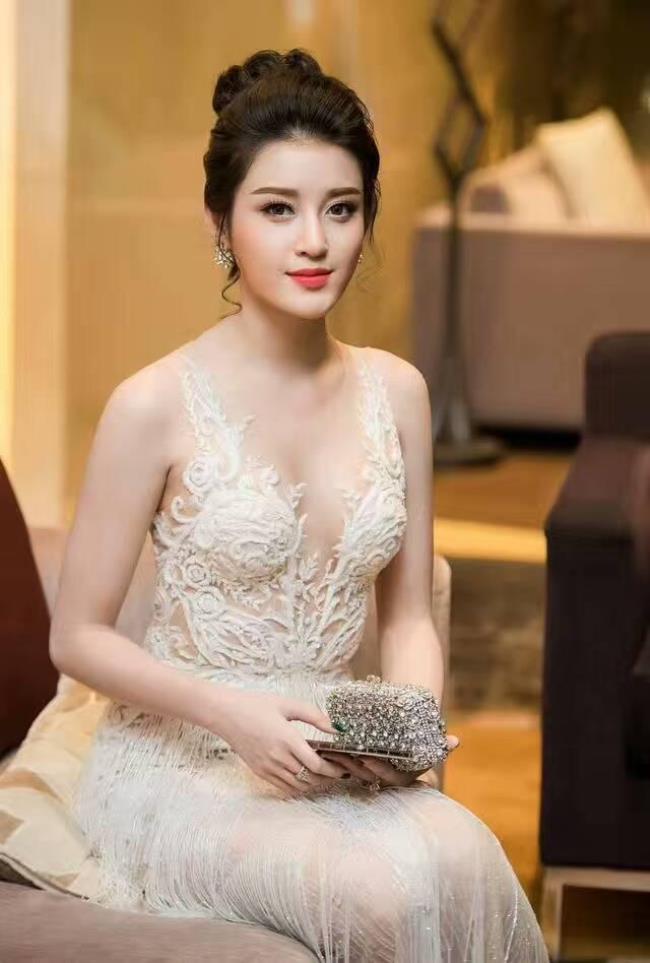Ngắm nhan sắc các nàng Á hậu gây nhiều tiếc nuối khi hụt vương miện-3