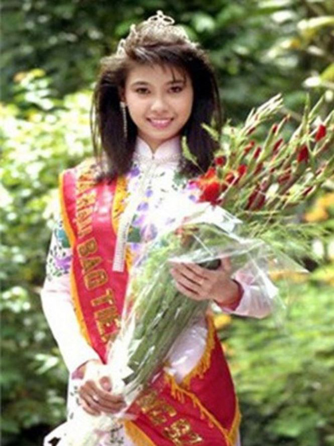 Thí sinh nhỏ tuổi nhất đăng quang hoa hậu không phải Trần Tiểu Vy mà là mỹ nhân xinh đẹp này!-1