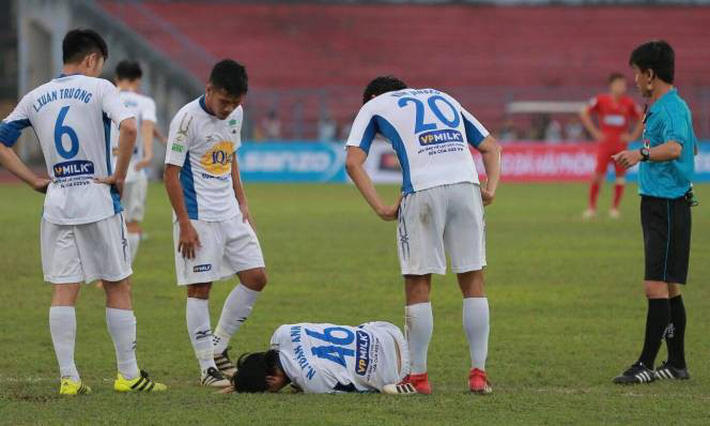 Nguyễn Tuấn Anh khó có cơ hội tham dự AFF Cup 2018-2