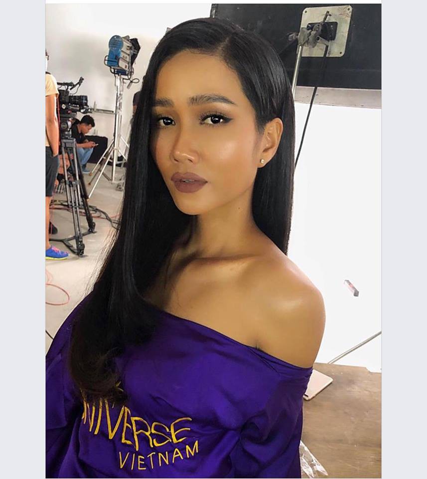 Cứ lần nào xuất hiện với tóc dài là HHen Niê trông cũng sai sai, hóa ra là vì chi tiết này-1