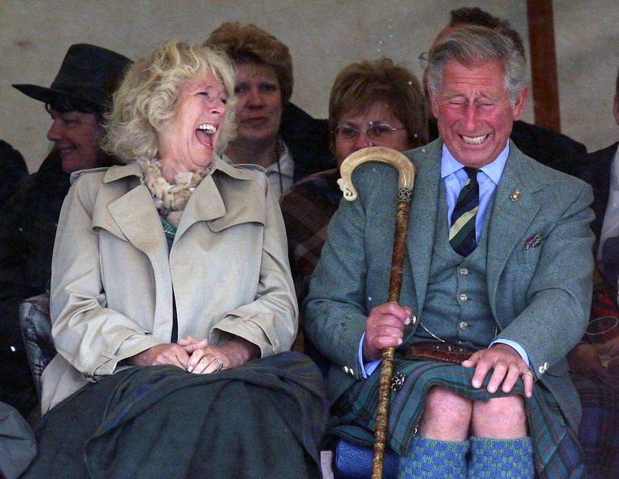 Chỉ với loạt ảnh với Thái tử Charles, bà Camilla khẳng định mình là người phụ nữ đáng ghen tị nhất, đến Công nương Diana cũng không thể so bì-7
