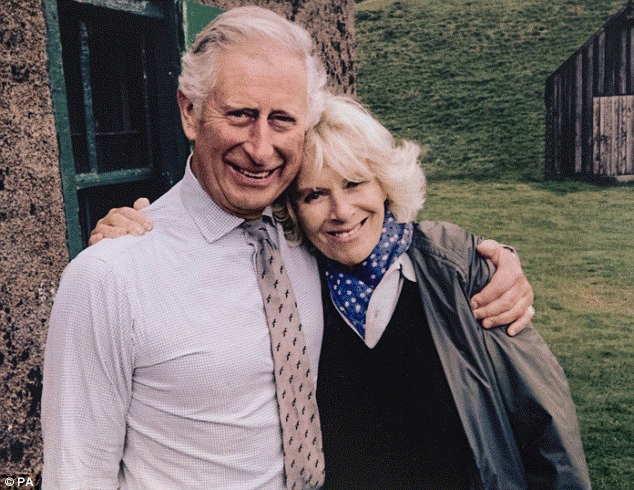 Chỉ với loạt ảnh với Thái tử Charles, bà Camilla khẳng định mình là người phụ nữ đáng ghen tị nhất, đến Công nương Diana cũng không thể so bì-16