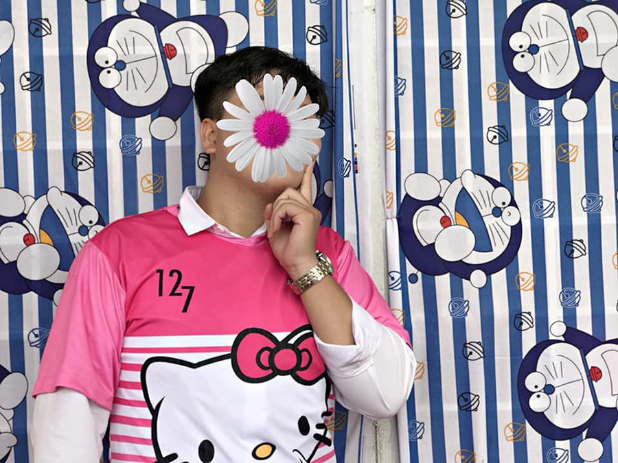 ‘Chơi lầy’ cuối cấp, teen Vĩnh Long chọn luôn áo lớp màu hồng Hello Kitty-8