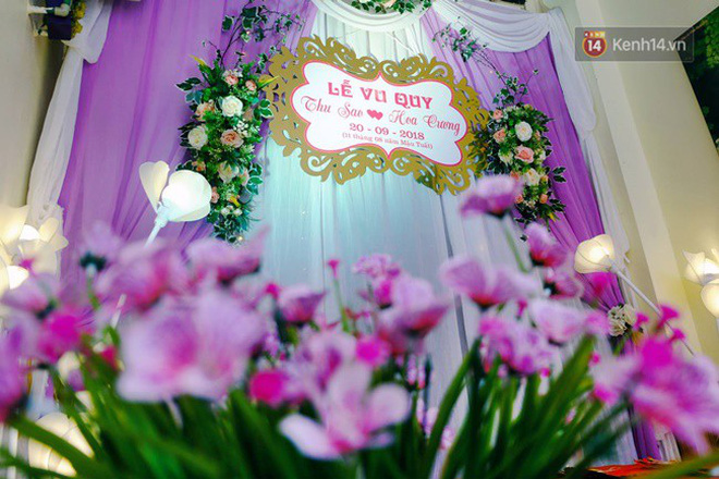 Khung cảnh đám cưới lãng mạn trong giờ phút cô dâu 61 tuổi chuẩn bị lên xe hoa về nhà chồng 26 tuổi-8